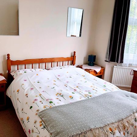 Spacious West London 2 Bedroom Apartment 外观 照片