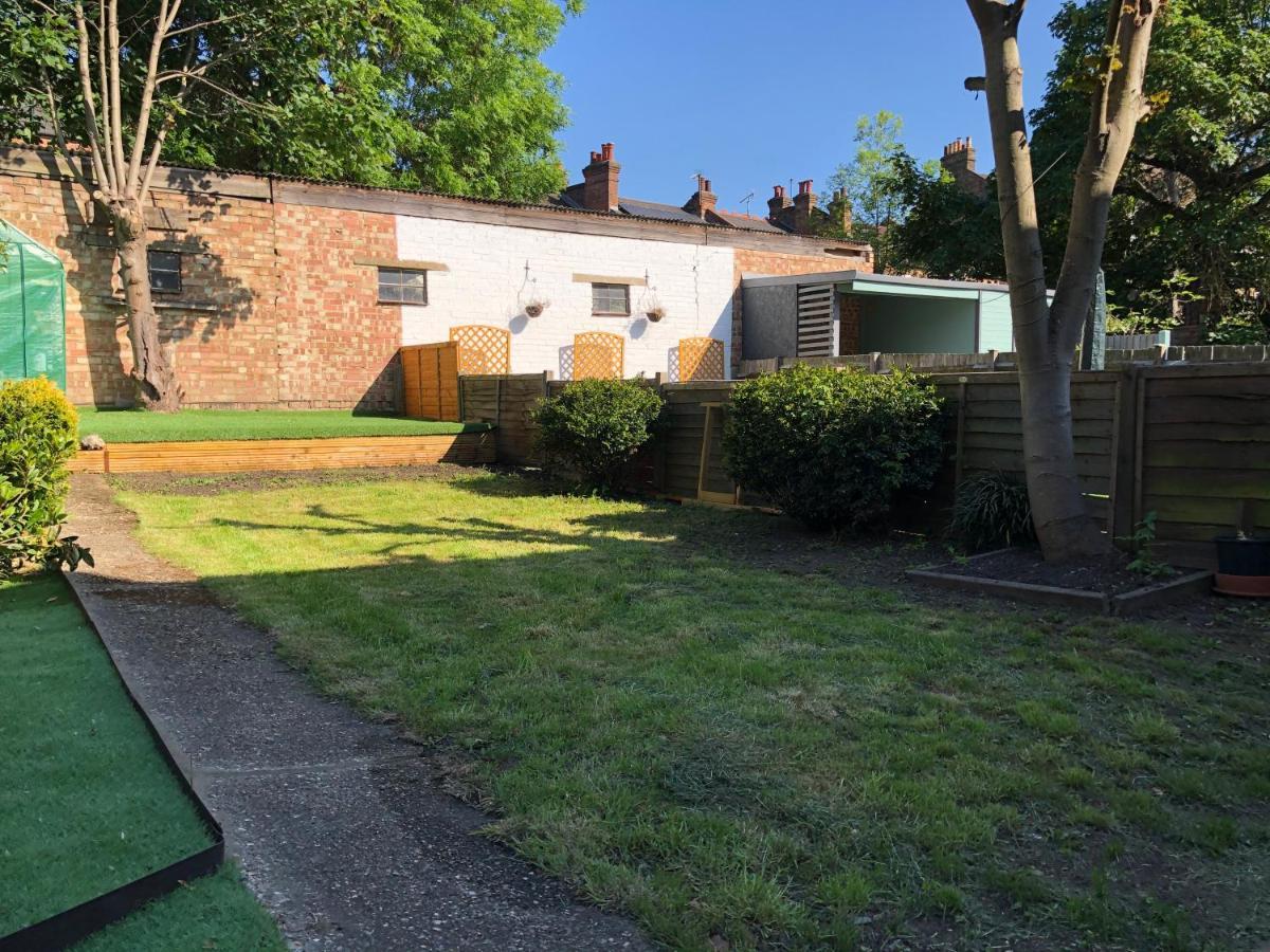 Spacious West London 2 Bedroom Apartment 外观 照片