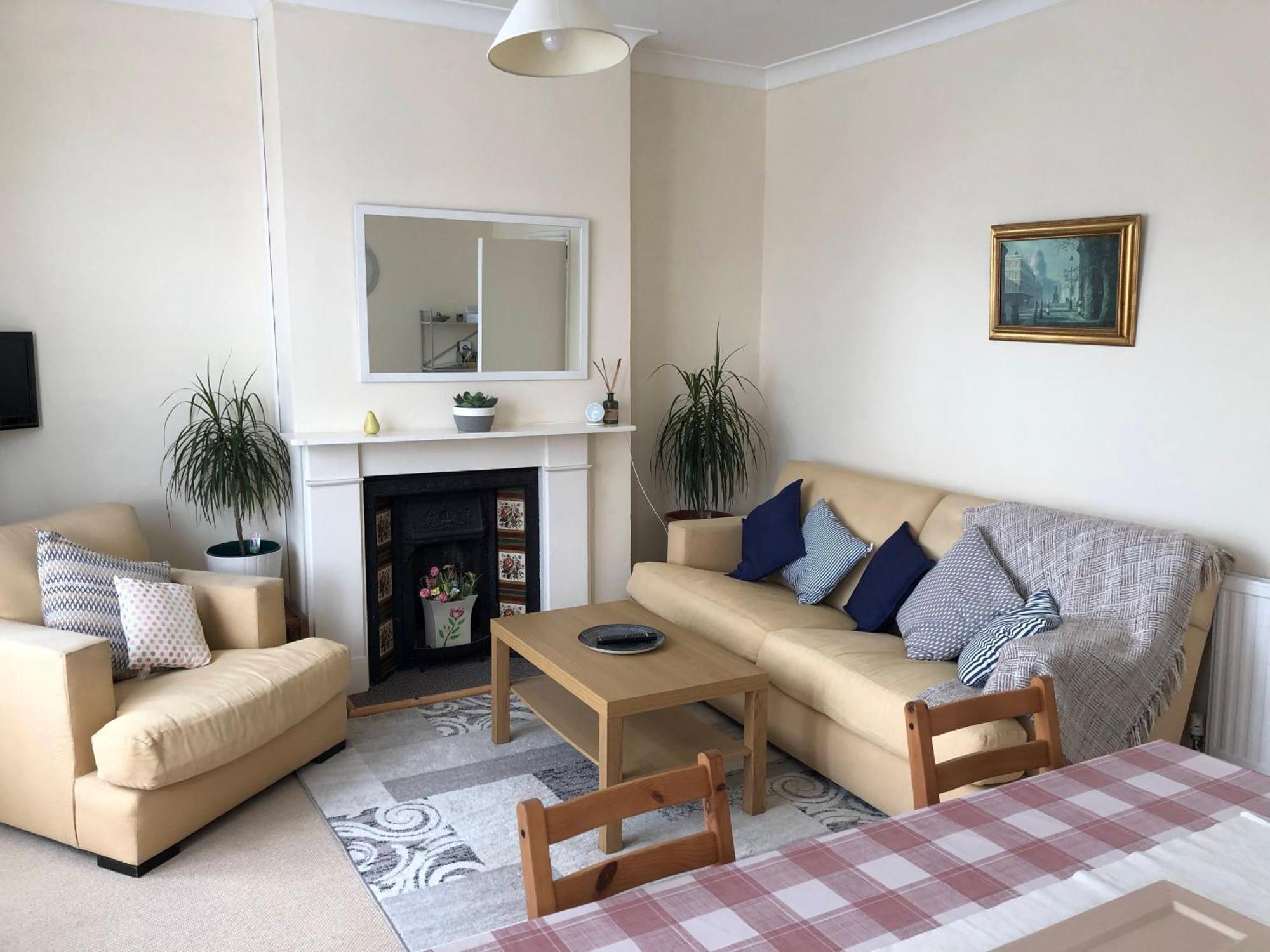 Spacious West London 2 Bedroom Apartment 外观 照片