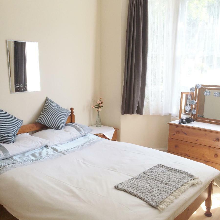 Spacious West London 2 Bedroom Apartment 外观 照片